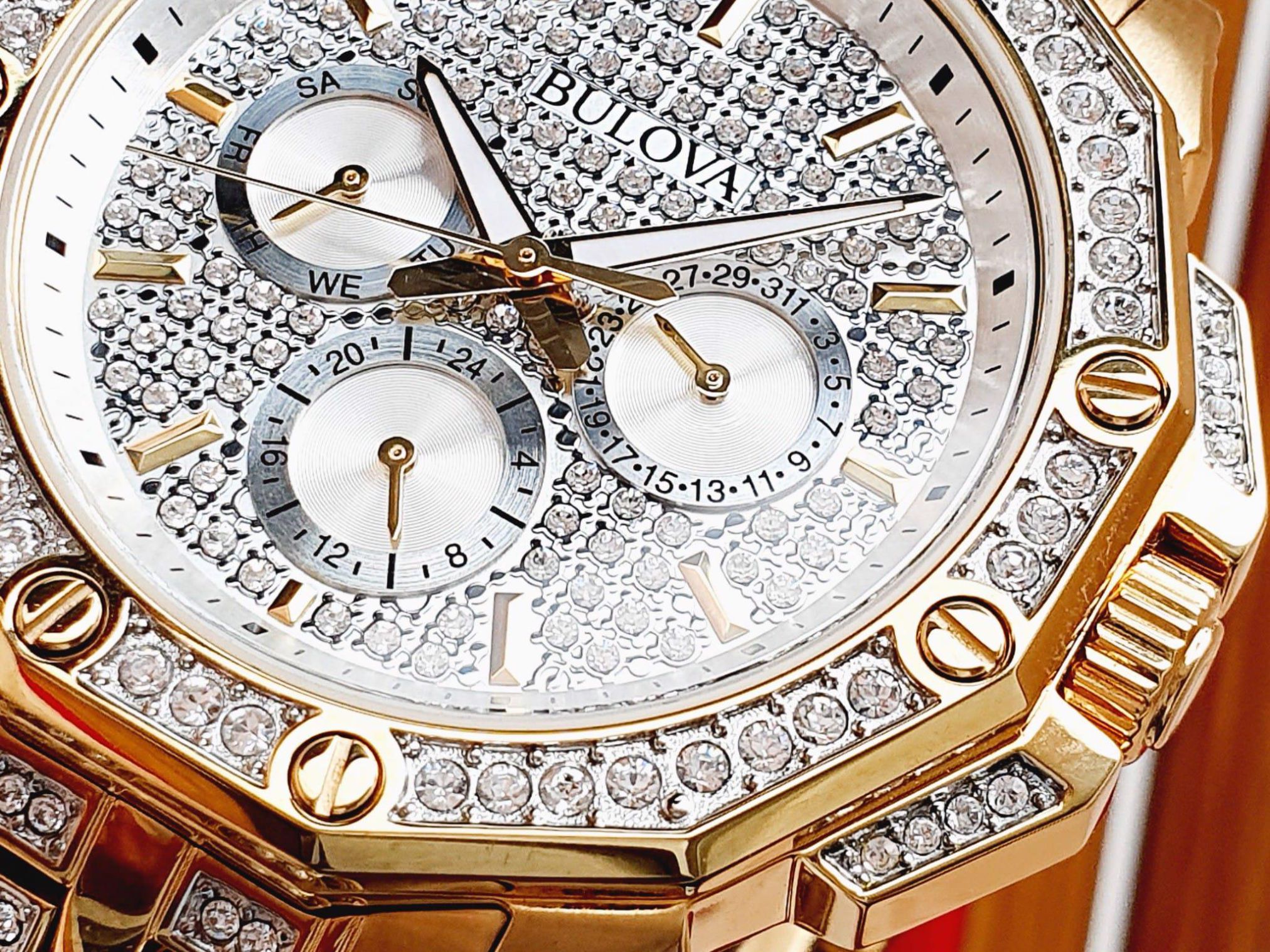 Đồng Hồ Nam Bulova 98C126