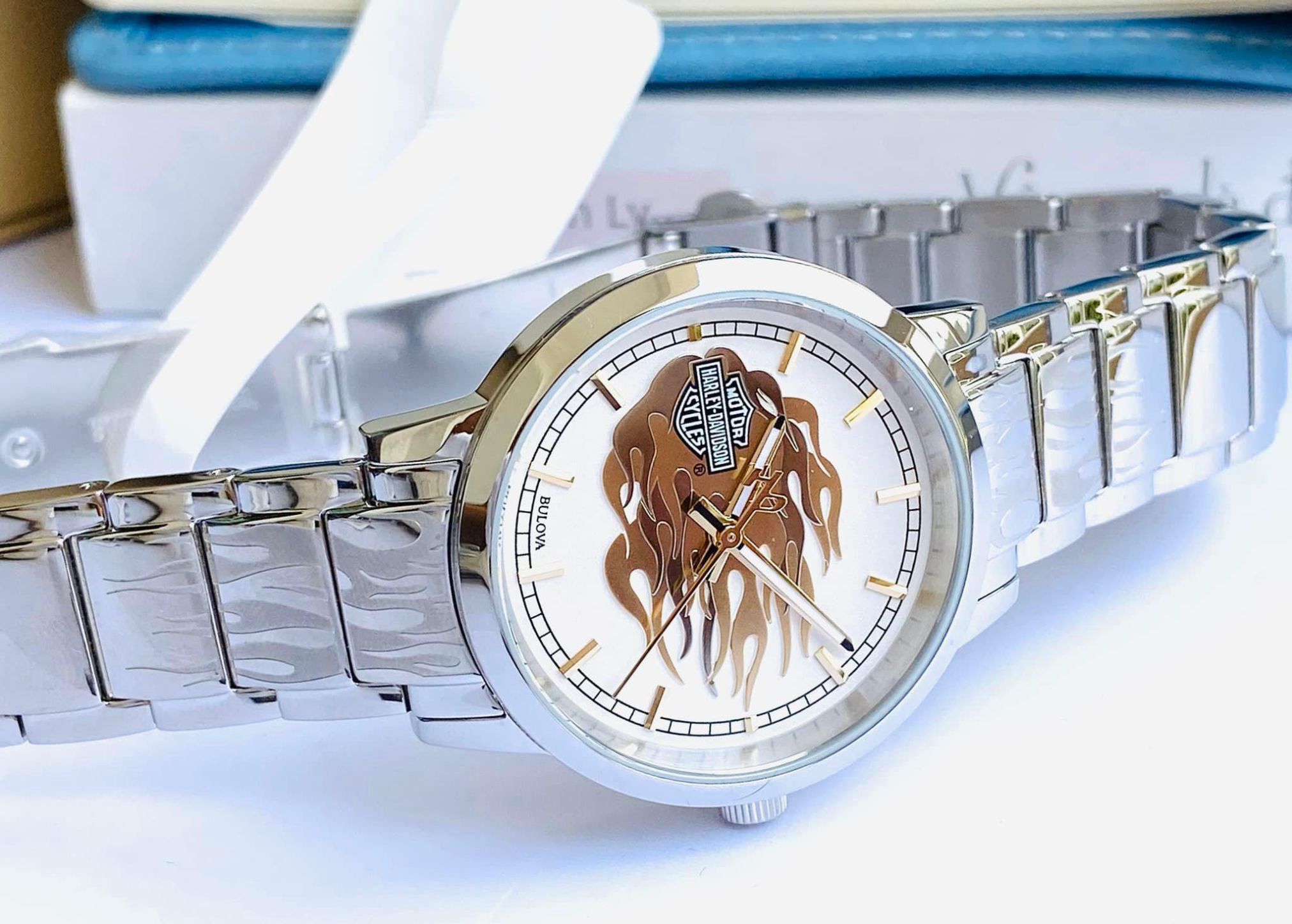 Đồng Hồ Nữ Bulova Harley-Davidson Women's Flame 76L191