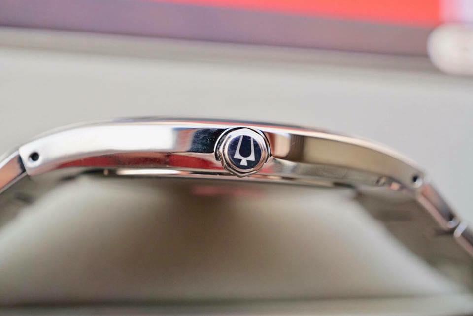 ng H Nam Bulova 96D104