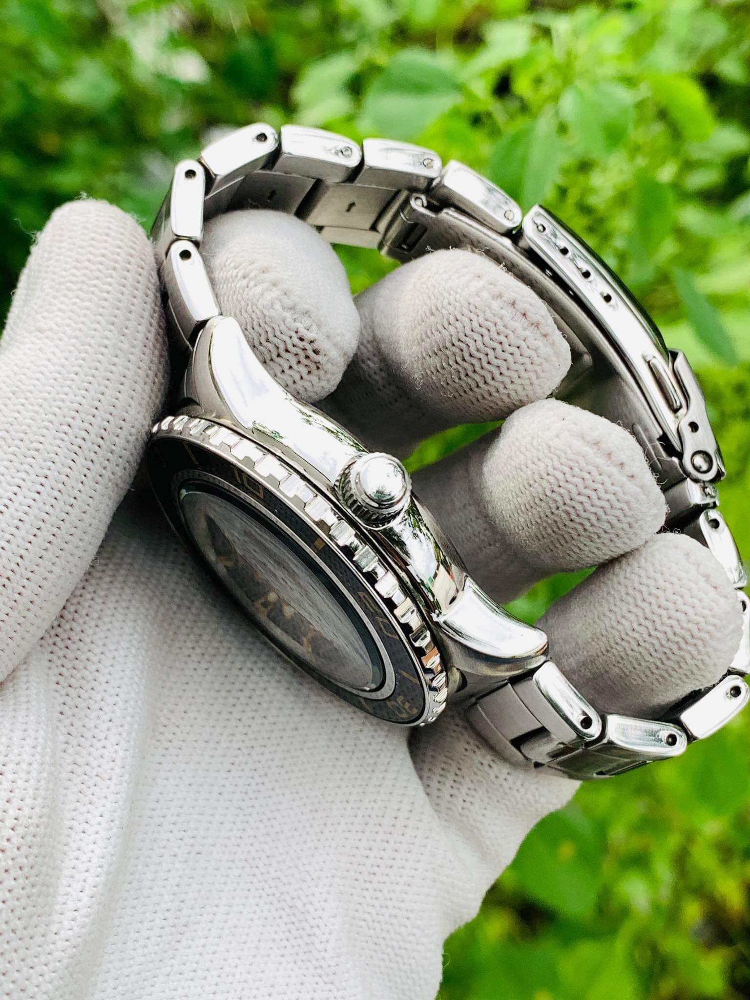 ng H Nam Seiko SNZH57K1