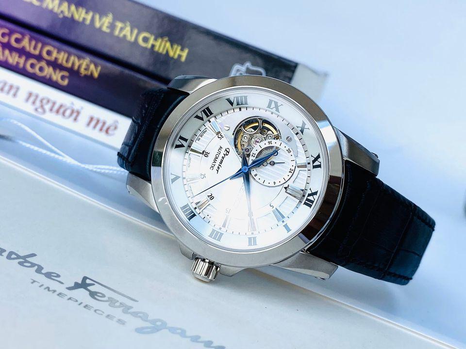ng H Nam Seiko Premier SSA213J2