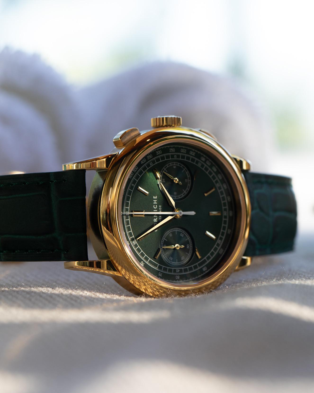 Đồng Hồ Nam Corniche Heritage Chronograph Yellow Gold with Green Dial