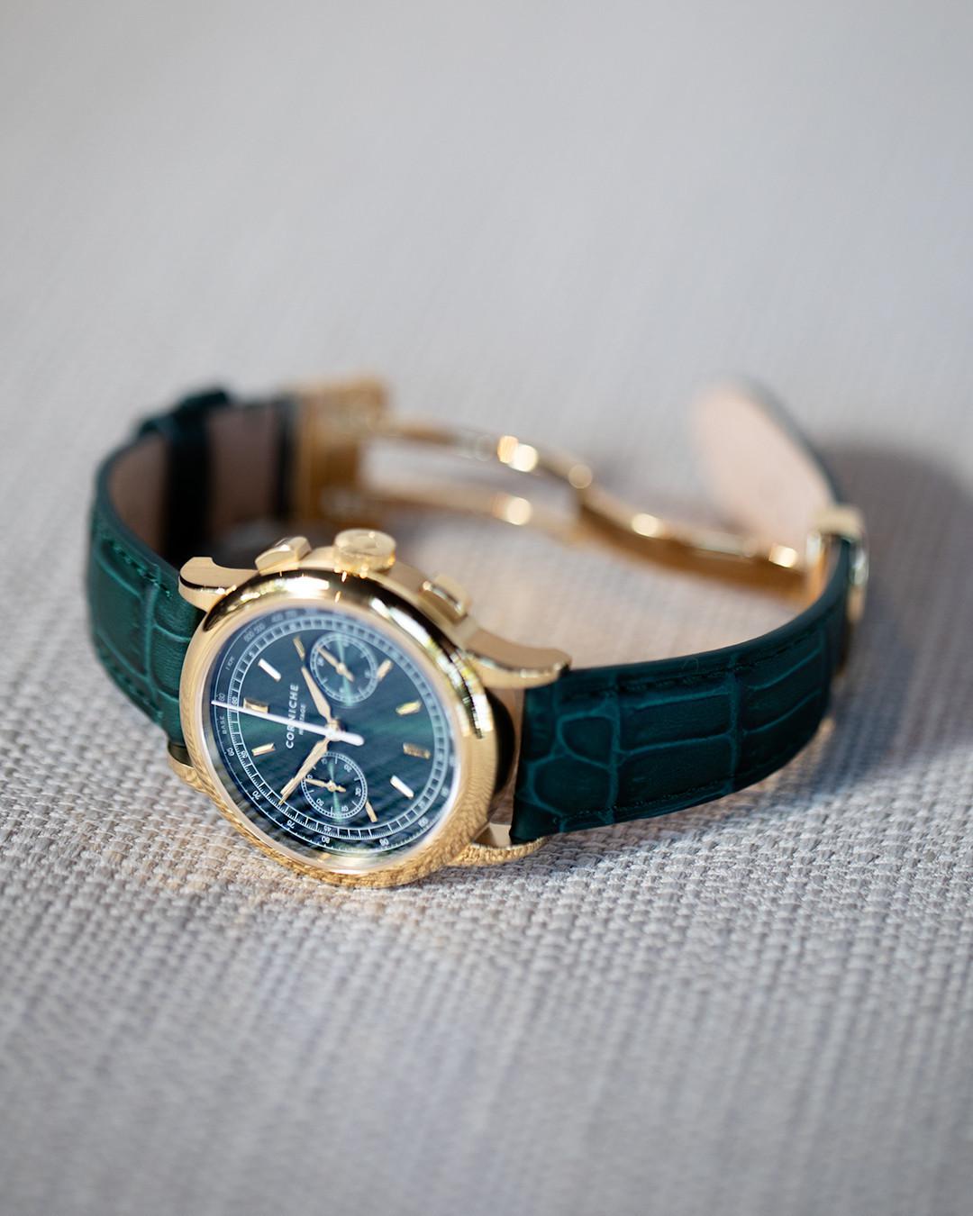 Đồng Hồ Nam Corniche Heritage Chronograph Yellow Gold with Green Dial