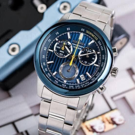 Đồng Hồ Seiko giá bao nhiêu SSB207P1
