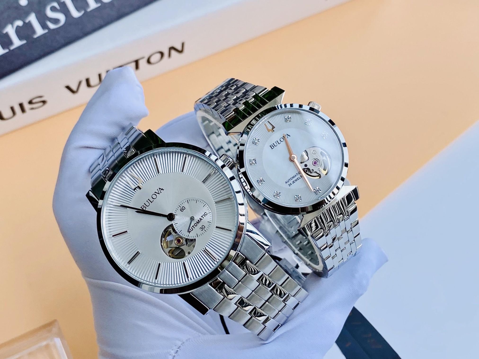 Bulova 96A238 Orologio Automatico Uomo Classic - Acciaio Inox, Quadrante Argento, Vetro Minerale