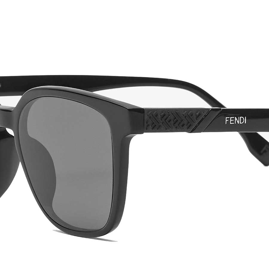 Kính Mát Nam Fendi Sunglasses FE40057U Màu Đen Xám