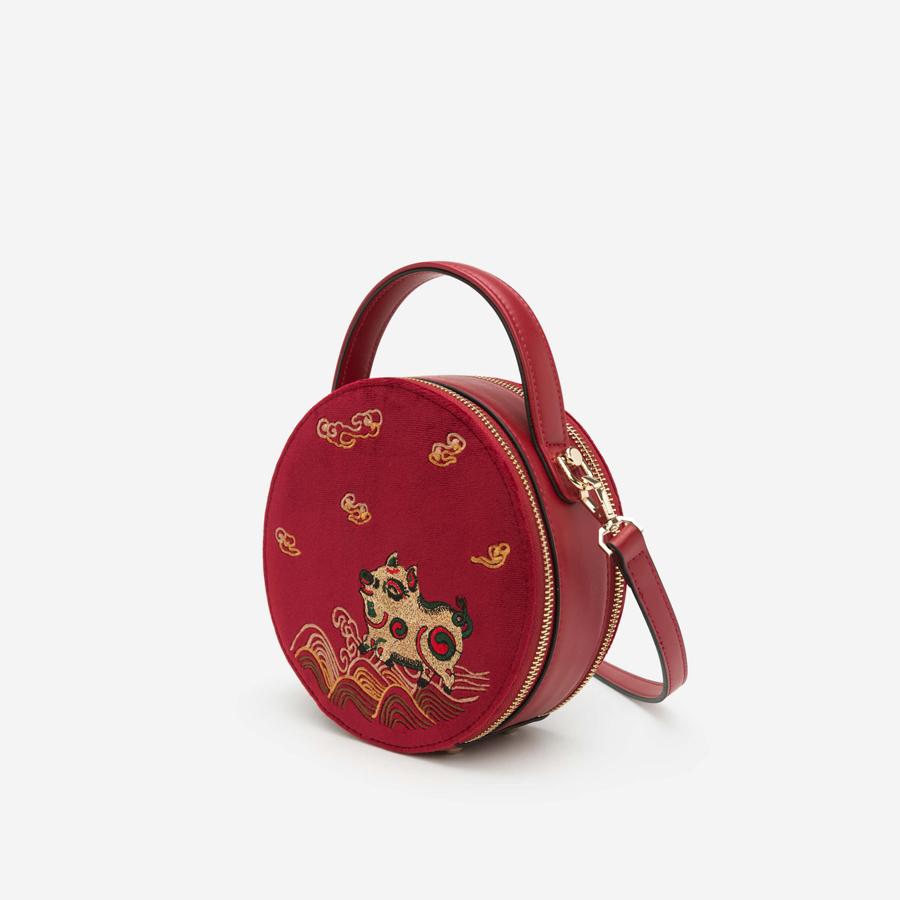 Túi Nhung Tròn Vascara Thêu Tranh Đông Hồ - SAT 0225 - Màu Đỏ