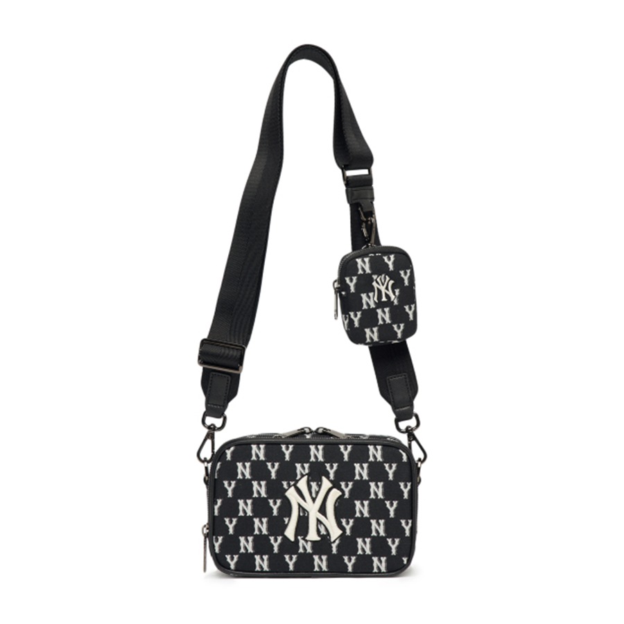 Túi Đeo Chéo MLB Monogram Jacquard Mini Crossbody Bag New York Yankees 3ACRS022N-50BKS Màu Đen