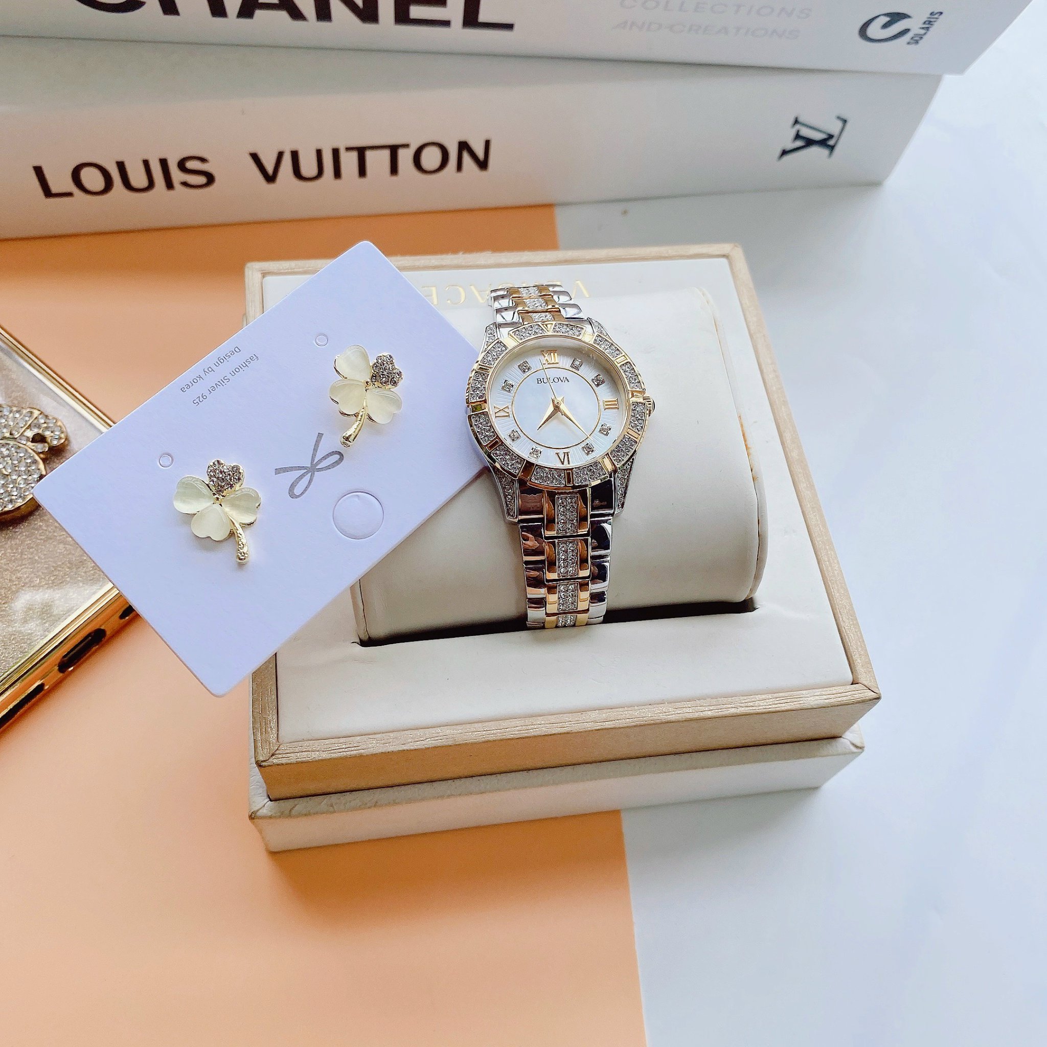 Đồng hồ Ladies' Bulova Crystal Watch 98L135 - Kết hợp hoàn hảo giữa sang trọng và sự quyến rũ