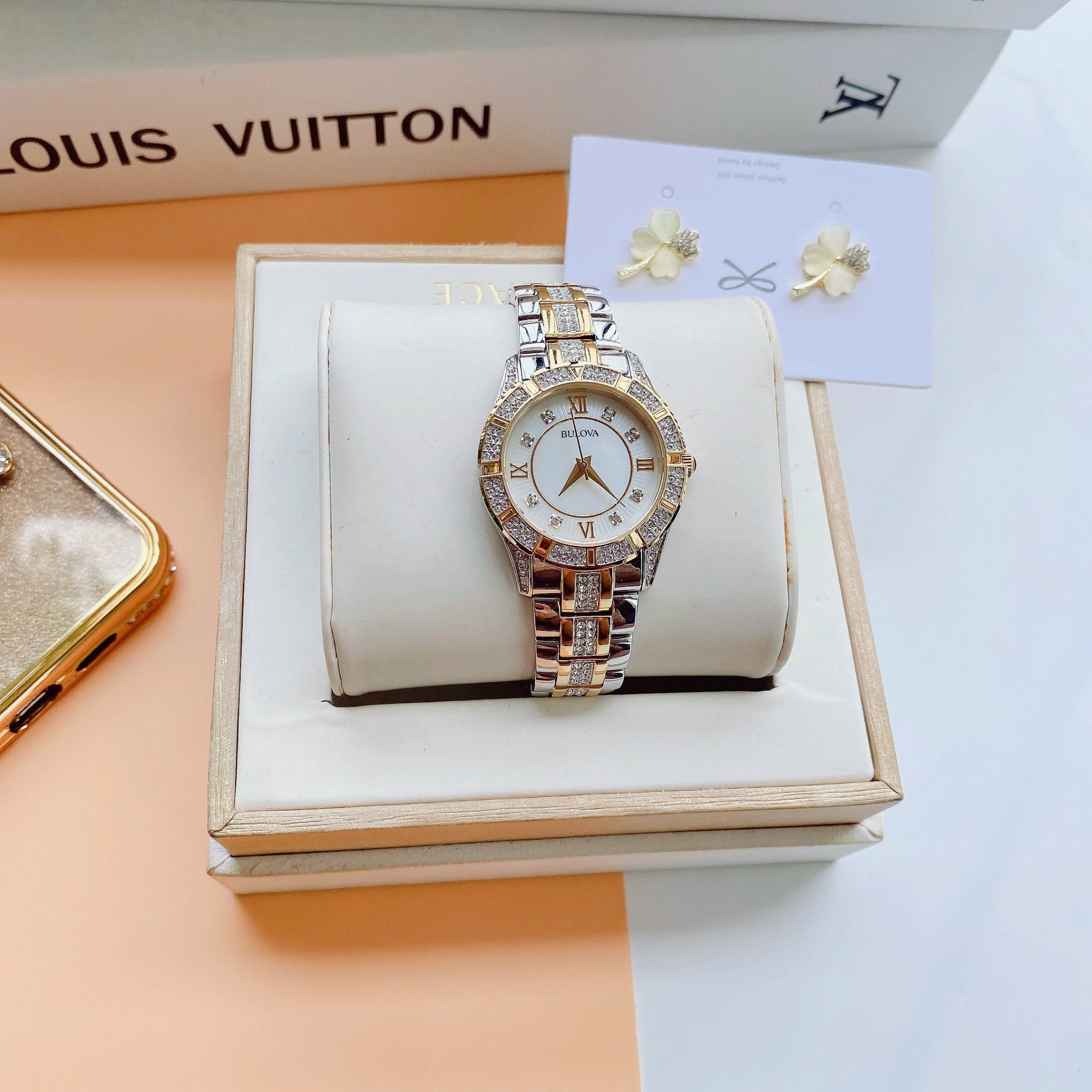Đồng hồ Ladies' Bulova Crystal Watch 98L135 - Kết hợp hoàn hảo giữa sang trọng và sự quyến rũ