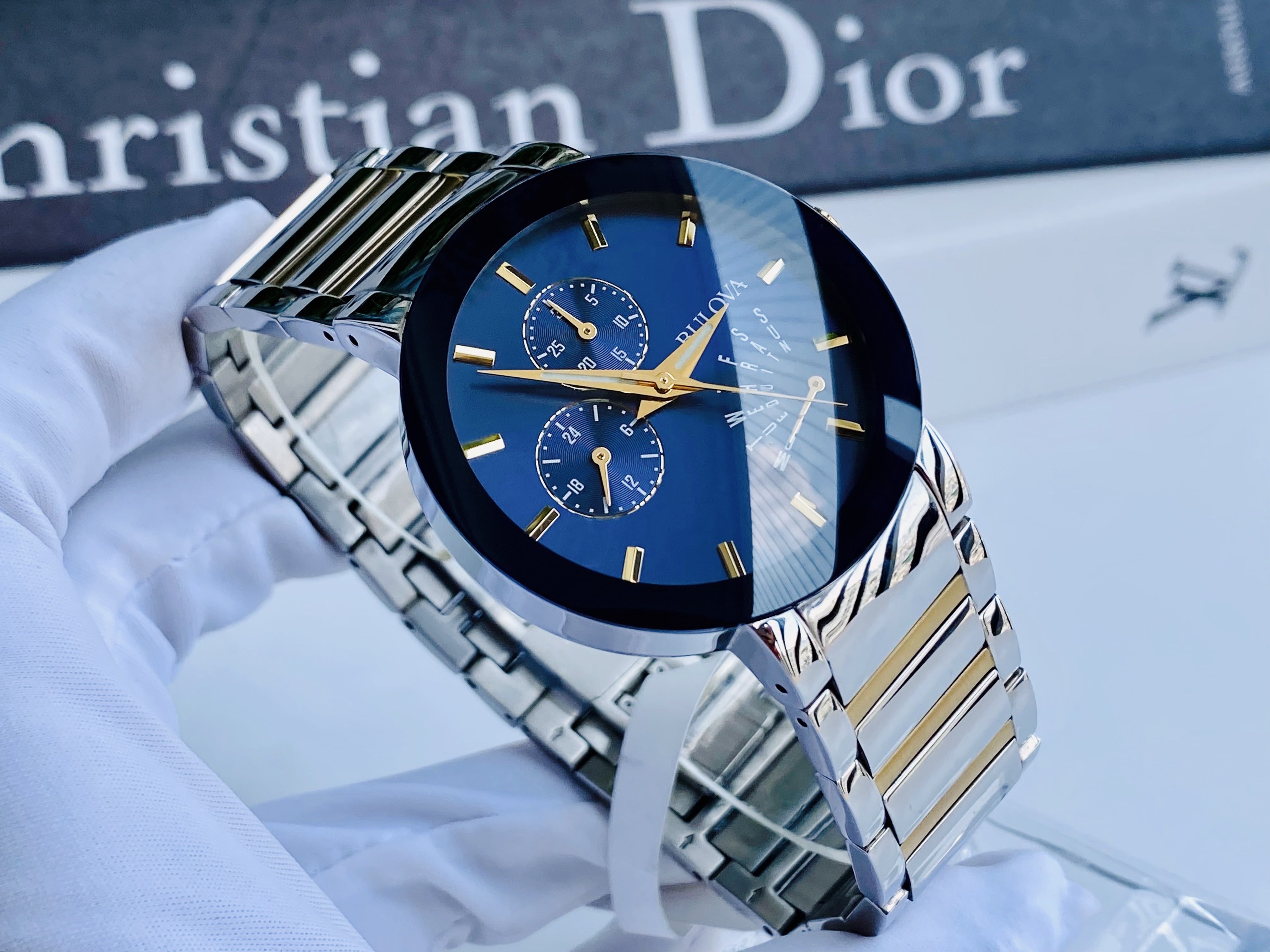 Đồng hồ BULOVA Model 98C123: Sự tinh tế và đẳng cấp hòa quyện