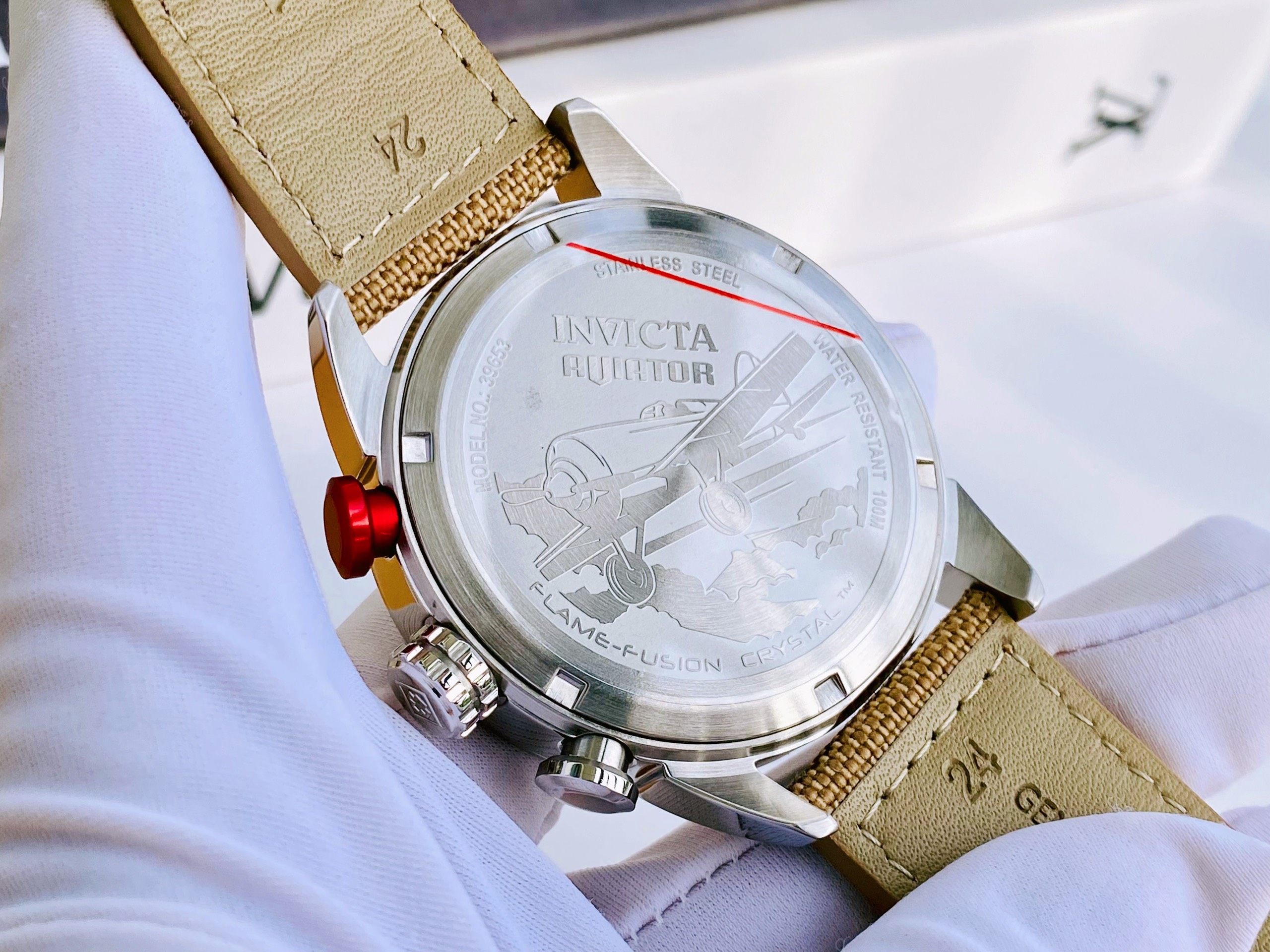 Đồng hồ Invicta men kiểu dáng thể thao dành cho các anh trai siêu ngầu