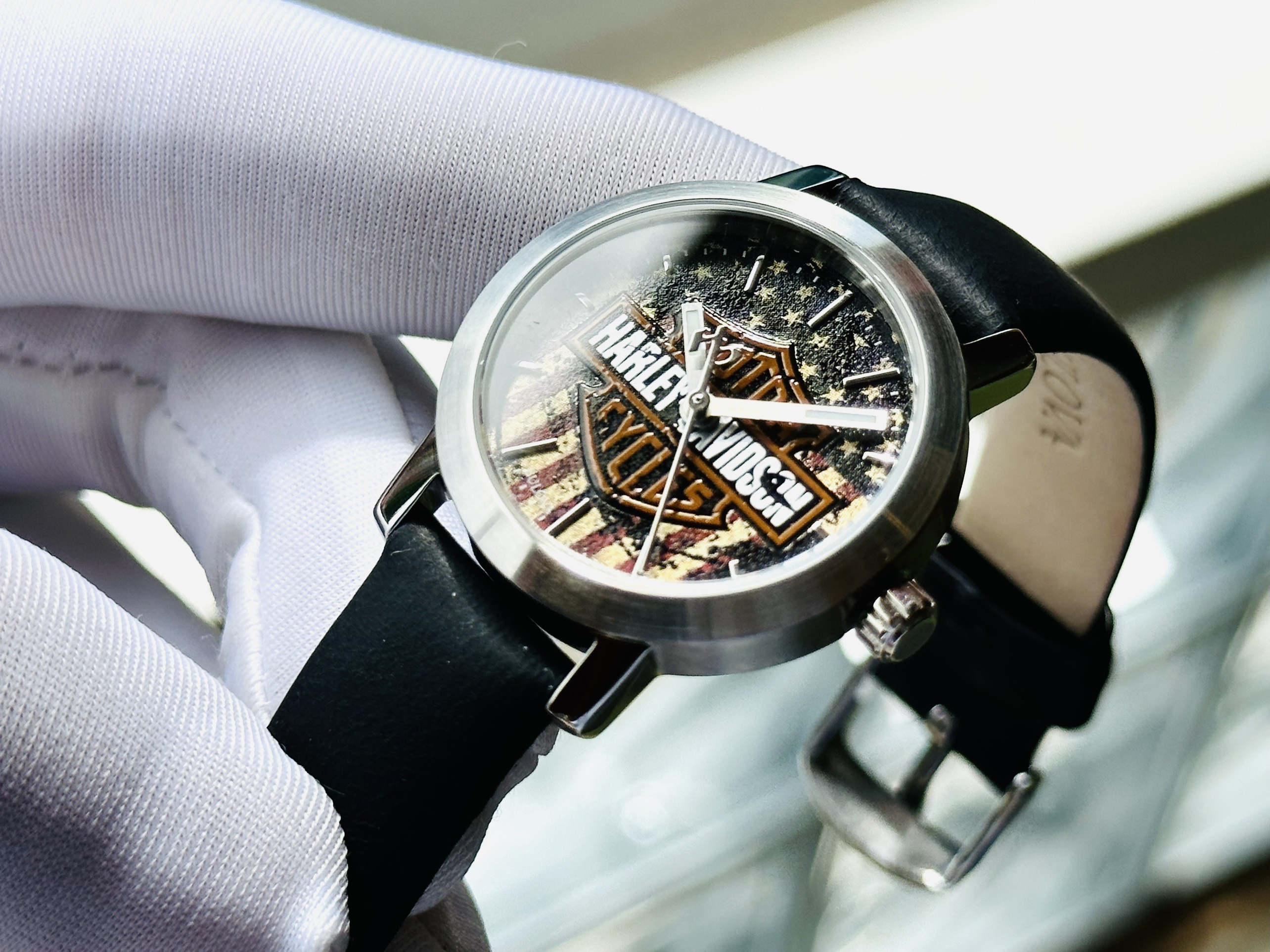 Đồng hồ Bulova Harley Davidson 76L174 - Sự kết hợp hoàn hảo giữa phong cách nữ tính và niềm tự hào Stars and Stripes