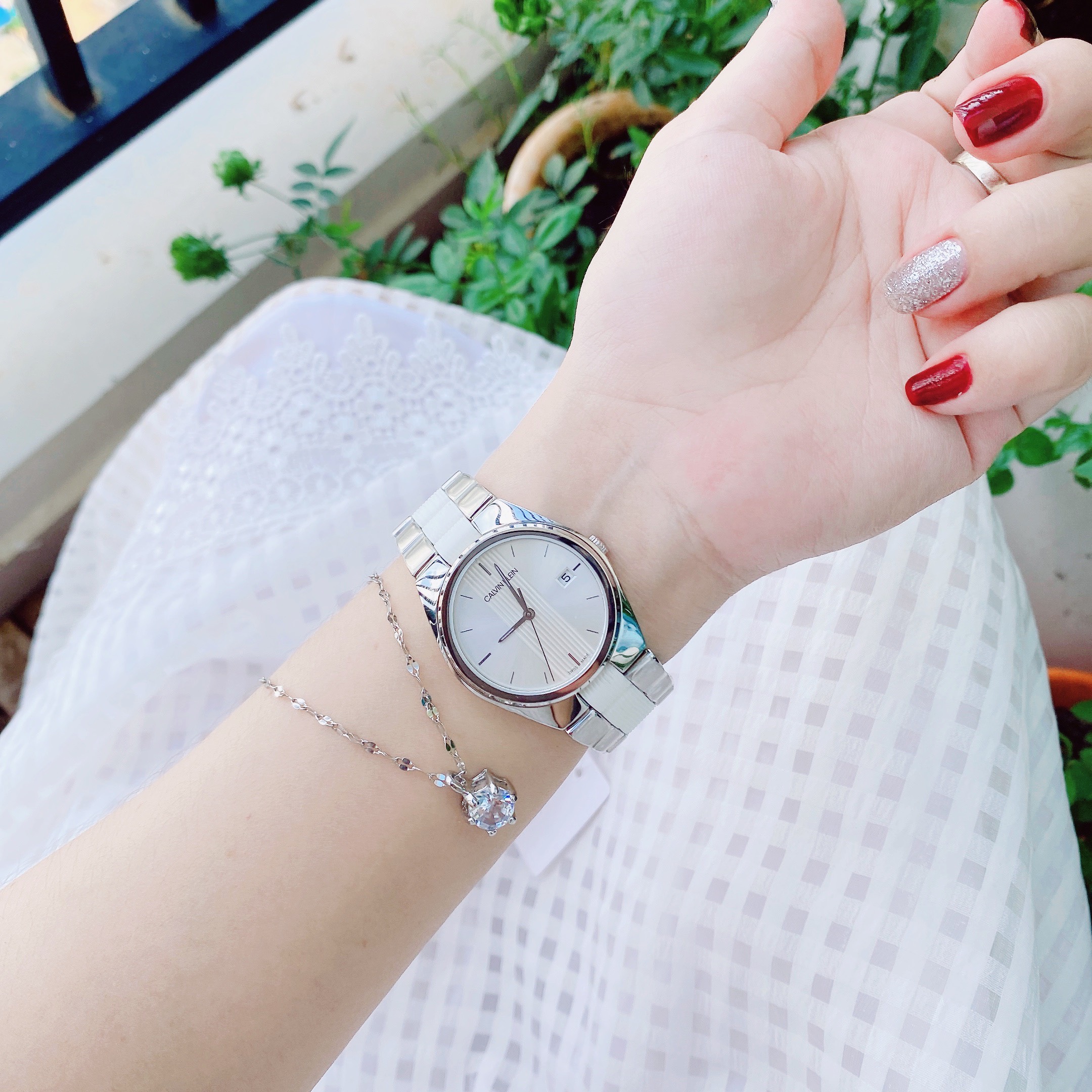 Đồng hồ Calvin Klein Contrast Quartz Watch K9E231K6 - Đánh giá, giá cả và phong cách tuyệt vời