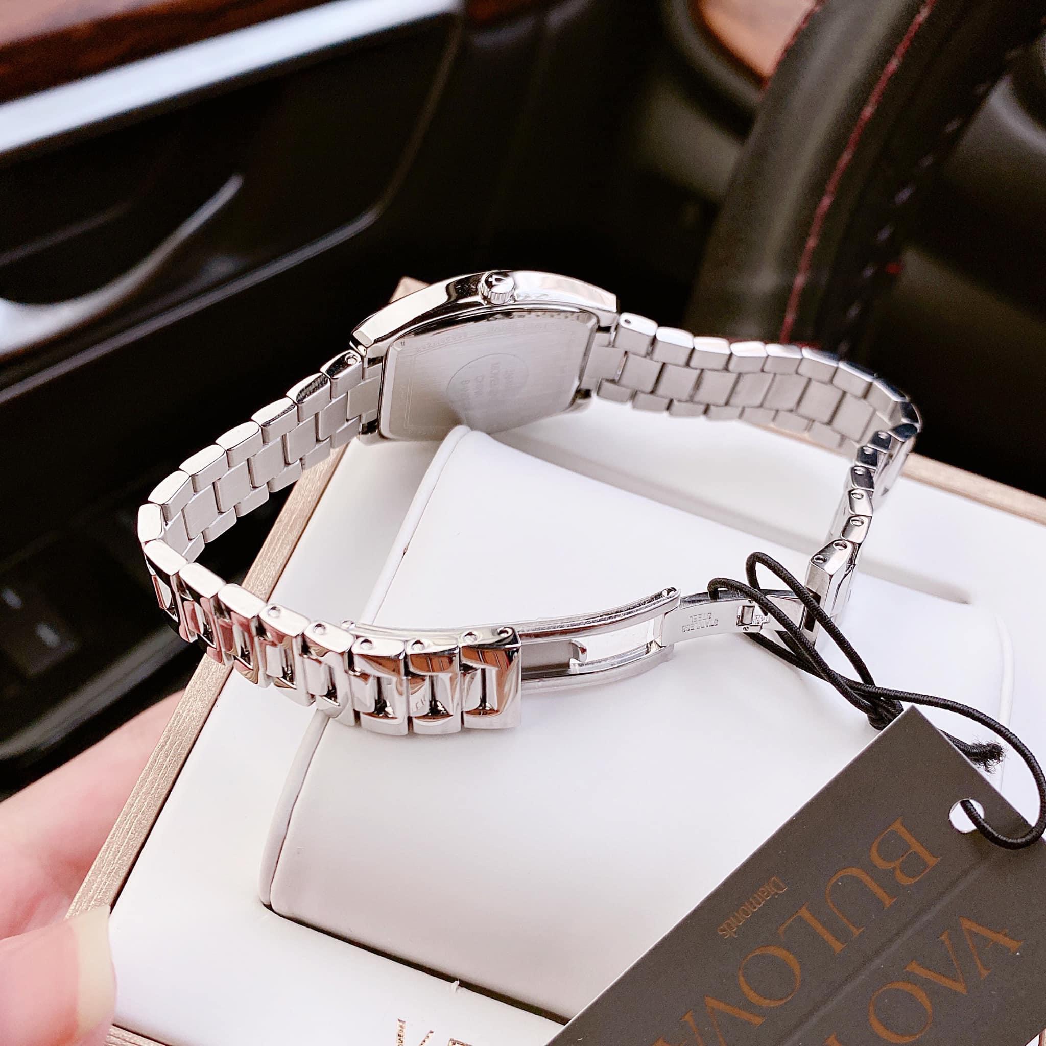 Đồng hồ Bulova Diamond 96P232 - Sang trọng và đẳng cấp với thiết kế độc đáo
