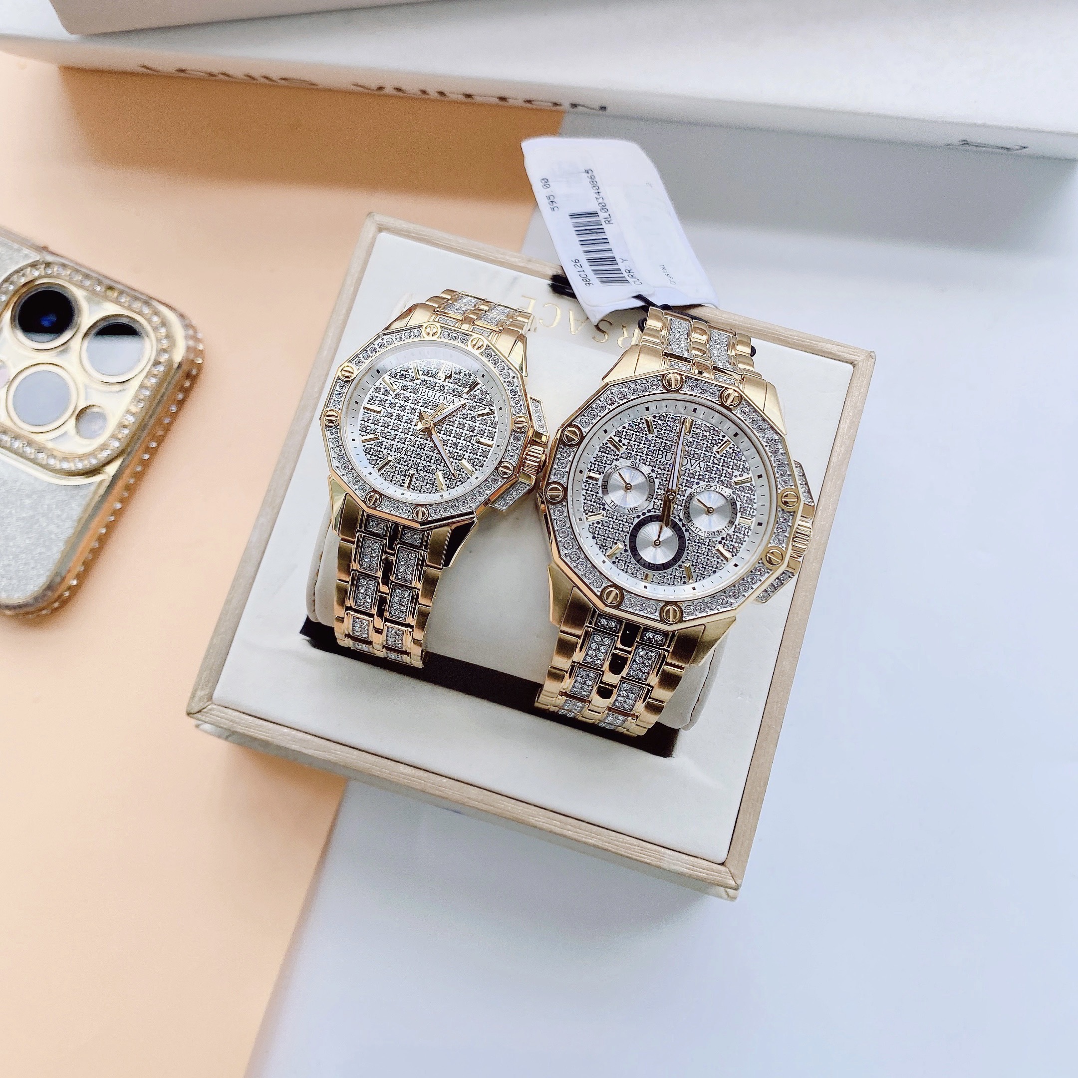 Đồng hồ Cặp đôi siêu hiếm Bulova tông gold đính full đá cực sang chảnh