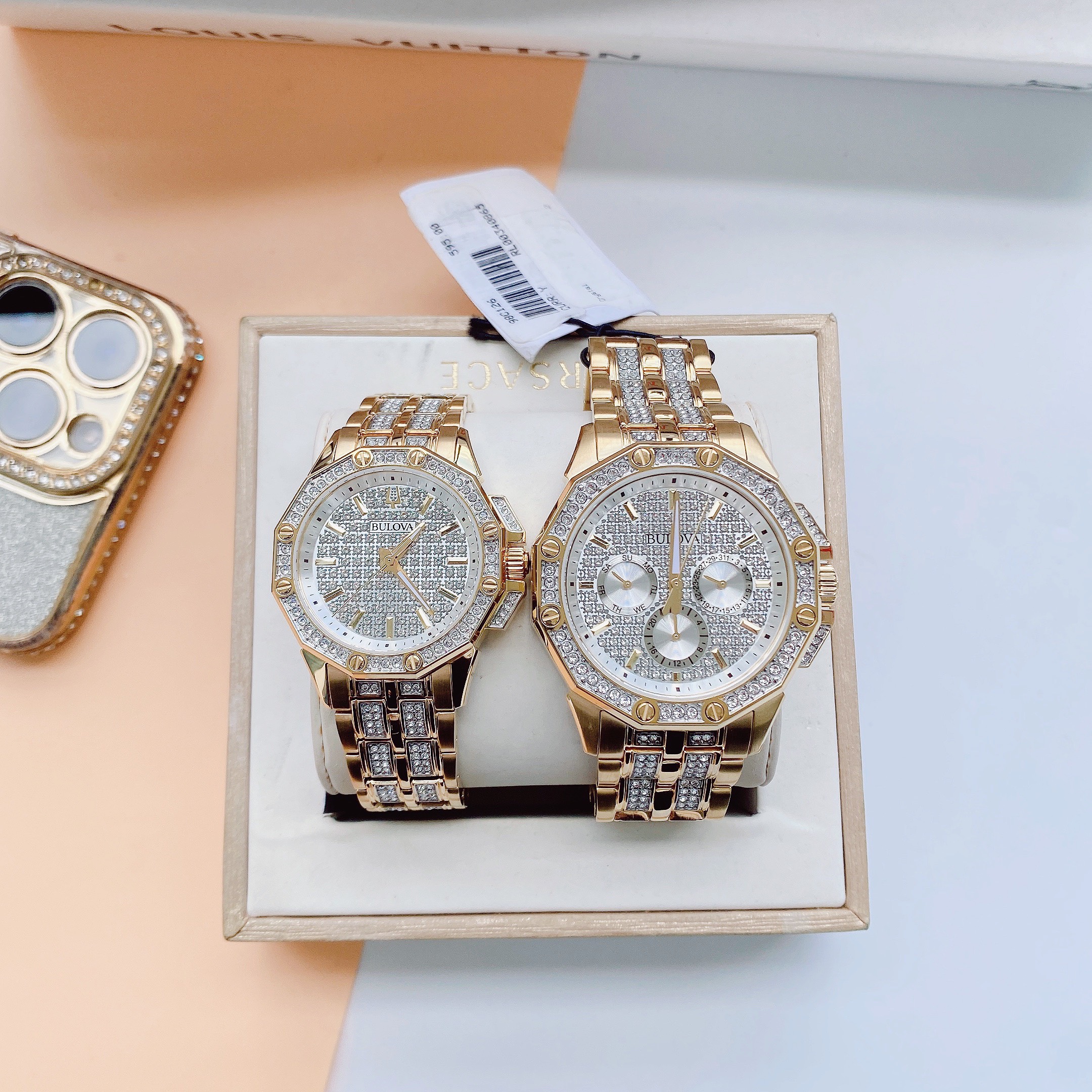 Đồng hồ Cặp đôi siêu hiếm Bulova tông gold đính full đá cực sang chảnh