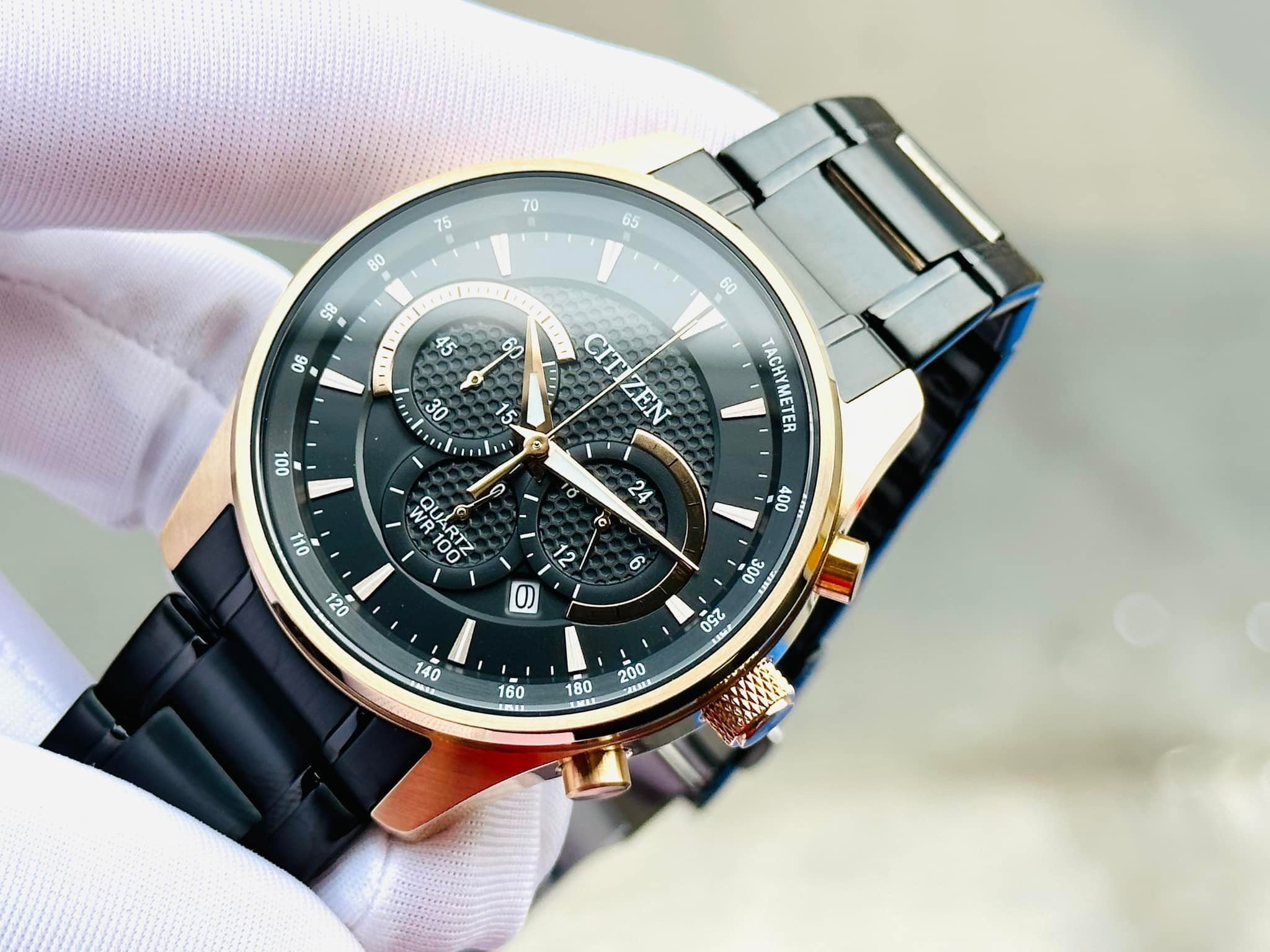 Đồng hồ Citizen AN8196-55E Quartz Japan full đen mang đến cảm nhận khác lạ, một chút mạnh mẽ phong trần