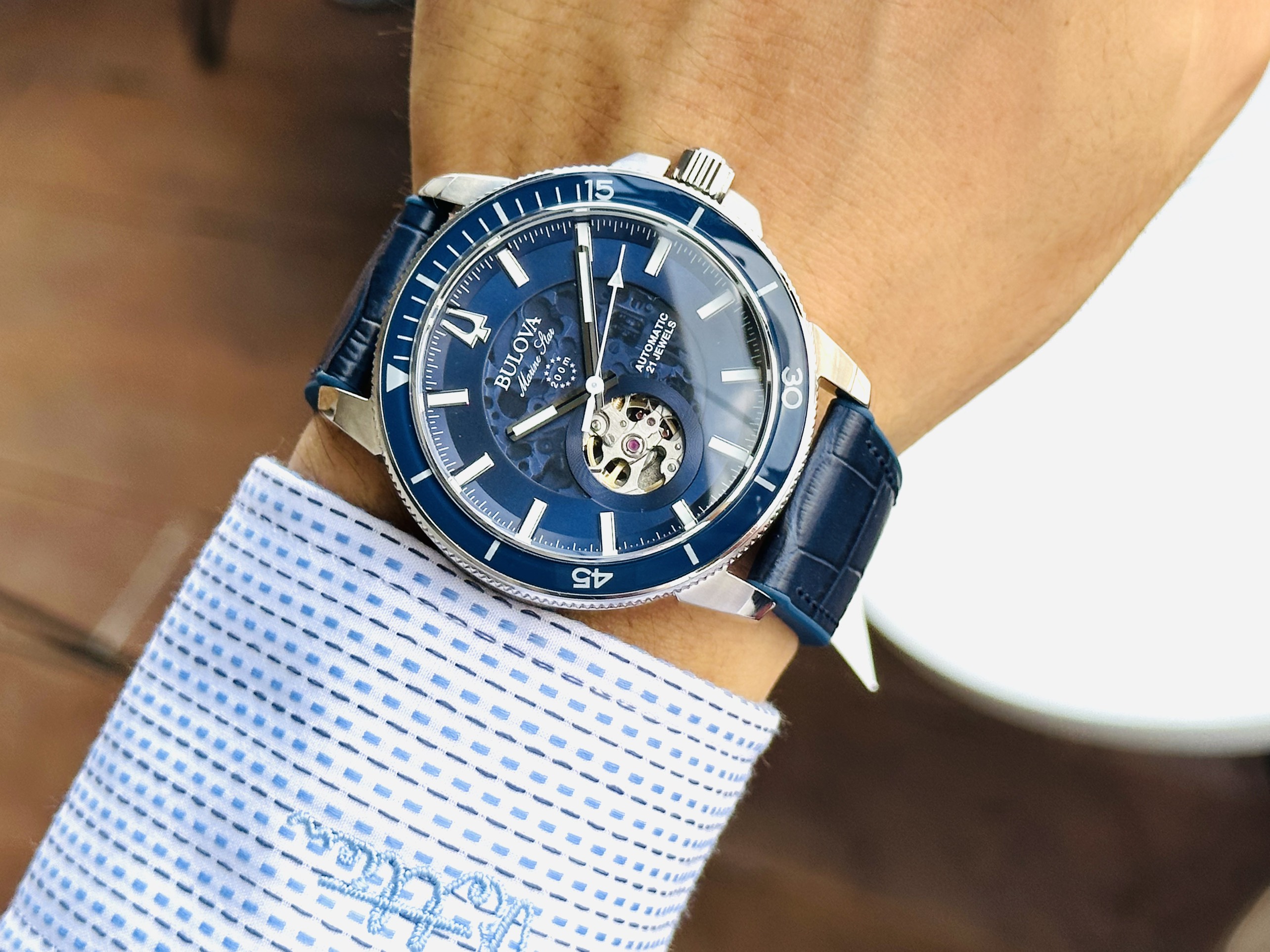 Đồng Hồ Nam Bulova 96A291 - Dòng hải quân cực chất với thiết kế hở tim đi kèm tone xanh cực đẹp, benzel xoay