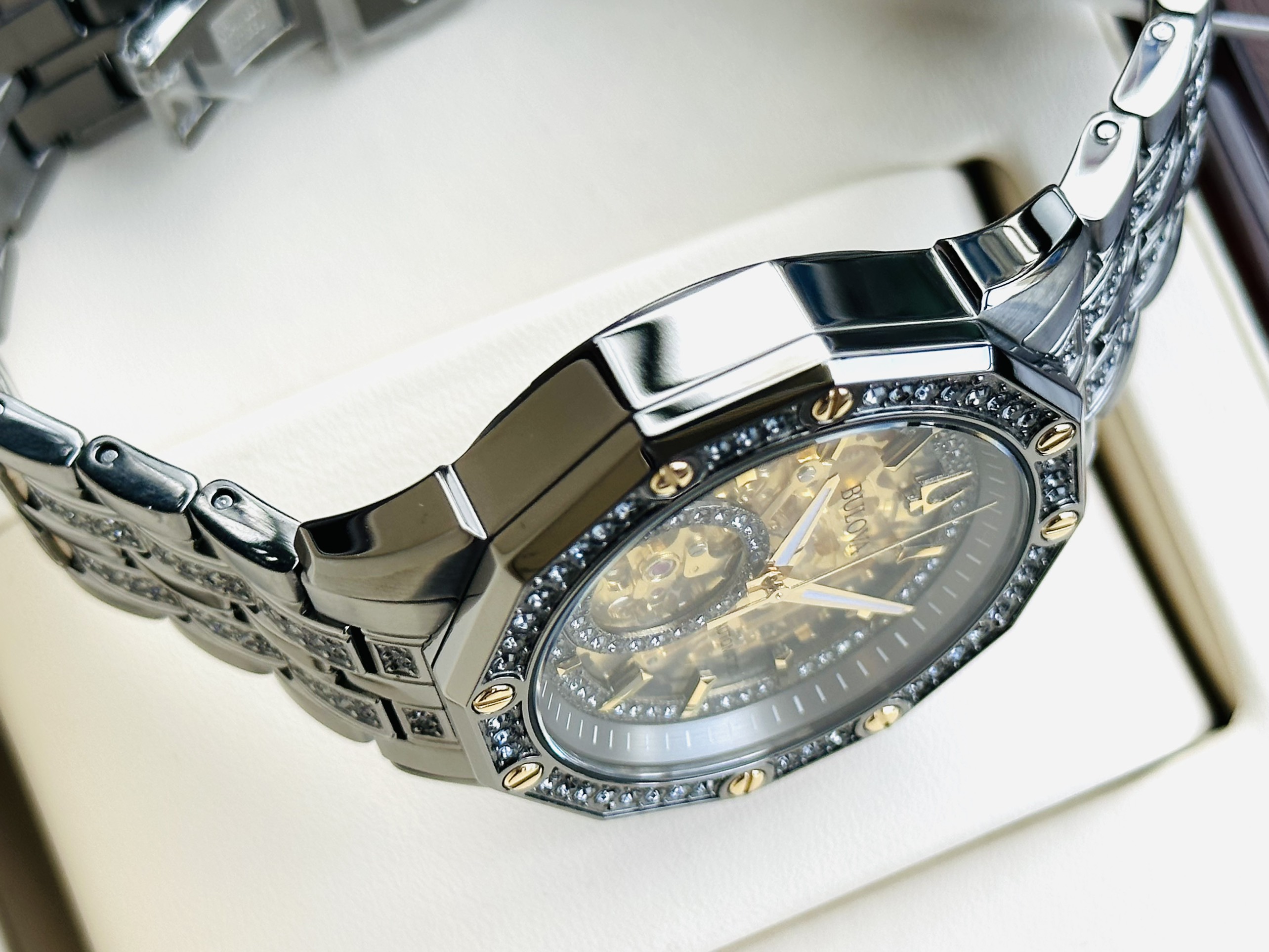 Đồng hồ BULOVA OCTAVA Automatic 98A293