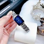 Đồng Hồ Armitron - Thiết Kế Độc Đáo Hiện Đại, Chất Lượng Đảm Bảo và Công Nghệ Tiên Tiến