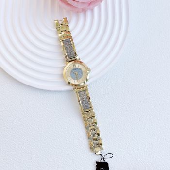 Đồng Hồ Guess U1288L kiềng gold khảm pha lê sang trọng quý phái