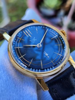 Đồng Hồ Nga Pabeda cổ bọc vàng Au cơ lên giây