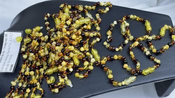 Vòng Hổ Phách cho Bé