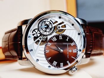 Siêu phẩm Đồng Hồ CHRISTIAN VAN SANT Sprocket  Dial Men's Watch