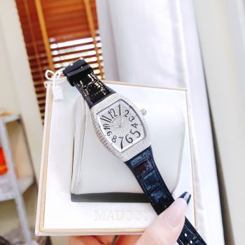 Đồng Hồ Hanboro siêu phẩm mới về, phiên bản độc và hiếm, hoạ tiết vũ trụ đặc trưng của Hublot