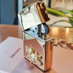 Bật Lửa Zippo 252BL072 - Biểu Tượng Trâu Cõng Kim Tiền Mạ Vàng 18k Trên Thân Với Ý Nghĩa Tài Lộc