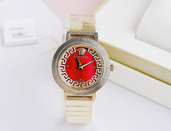 Đồng Hồ Nữ Versace New Greca Chic VE3D00622 - Mặt số màu đỏ quyến rũ với các kim và vạch chỉ giờ màu vàng tuyệt đẹp