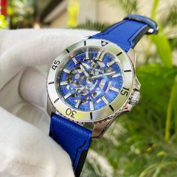 Đồng Hồ Venezianico Nereide Ultraleggero 42 – 3921502 - Phiên bản xanh dương lộ toàn cơ với hoạ tiết khỏe khoắn