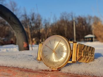 Đồng Hồ Poljot của nước nào