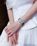 Đánh Giá Đồng Hồ Rivero Cầu Vồng – Thiết Kế Rainbow Dial Đính Đá Full Case, Sang Kiểu Franck Muller Nhưng Dễ Đeo Hơn Với Cổ Tay Người Việt