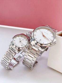 Cặp Đồng Hồ Đôi Gucci G-Timeless Tone Bạc Mặt Bạc – Nam 38mm Nữ 28mm