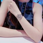 Đồng Hồ Rivero R9006 – Vẻ Đẹp Sang Trọng Chuẩn Luxury, Đính Đá Toàn Mặt Và Kích Thước Hoàn Hảo Cho Cổ Tay Nữ Việt