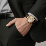 Đánh Giá Đồng Hồ Versace Sport Tech Chronograph VELT00519 – Sự Kết Hợp Giữa Thời Trang Ý, Biểu Tượng Medusa Và Phong Cách Thể Thao Cao Cấp