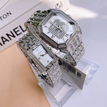 Đồng Hồ Đôi Bulova 96A285 & 96L304 – Thiết Kế Mặt Chữ Nhật Sang Trọng, Độc Đáo Và Hiếm Gặp