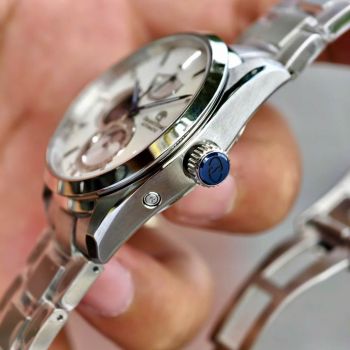 Đồng Hồ Orient Star Moonphase RK-AY0005A (RE-AY0005A00B) – Mặt Khảm Trai, Kim Nung Xanh, Máy F7M6