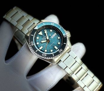 Đồng hồ Seiko SRPJ45K1 – Tái sinh huyền thoại Time Sonar thập niên 70, lộ cơ hiện đại đầy cuốn hút