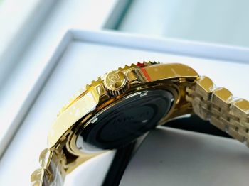 Đồng Hồ Invicta 30612 dòng Pro Diver