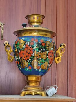 Ấm Samovar Nga Liên Xô sưu tầm chọn lọc vẻ thủ công bằng đồng - Biểu tượng ấm áp của văn hóa xứ Bạch Dương