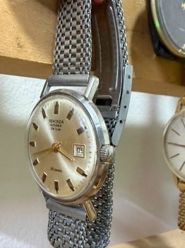 +50 Mẫu Đồng Hồ Nga Liên Xô Nổi Tiếng: Poljot, Raketa, Vostok, Luch, Slava, Pobeda Và Hơn Thế Nữa