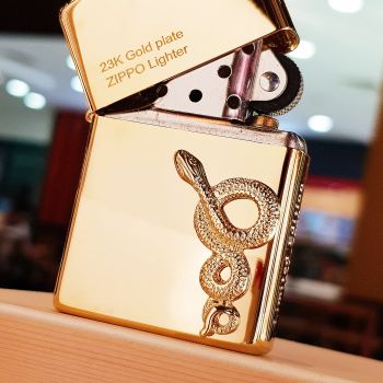Zippo Rắn Mạ Vàng 23K – Tuyệt Phẩm Đón Năm Tỵ 2025 | Bản Giới Hạn Limited