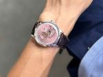 Đồng hồ Orient Sun and Moon RA-AK0807R – Phiên Bản Màu Rượu Vang 2025 Mới Nhất