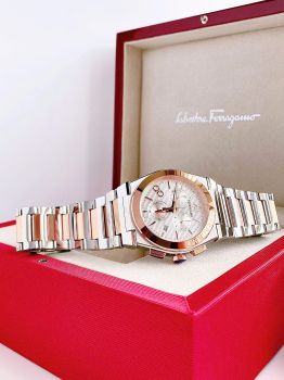 Đồng Hồ Salvatore Ferragamo Vega Demi Rose 2025 – Sang Trọng, Nam Tính, Đỉnh Cao