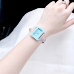 Đồng Hồ Guess 2025 – Thiết Kế Mặt Vuông Cá Tính, Dây Silicon Thời Trang