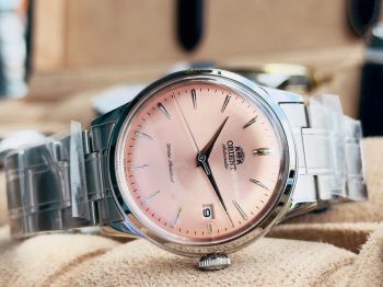Đồng hồ Orient Bambino RA-AC0M11Y30B – Vẻ đẹp cổ điển dành cho cổ tay nhỏ