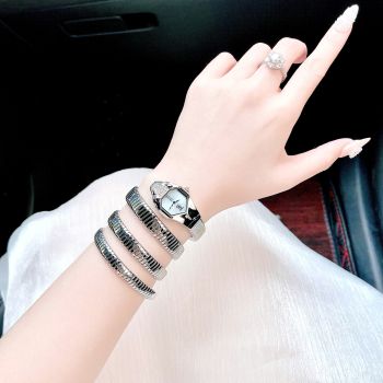 Đồng Hồ JUST CAVALLI 2025 – Thiết Kế Rắn Cao Cấp Dành Cho Quý Cô Sành Điệu